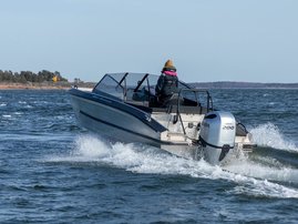 006 24YM-Silver-Seahawk-BRX-act